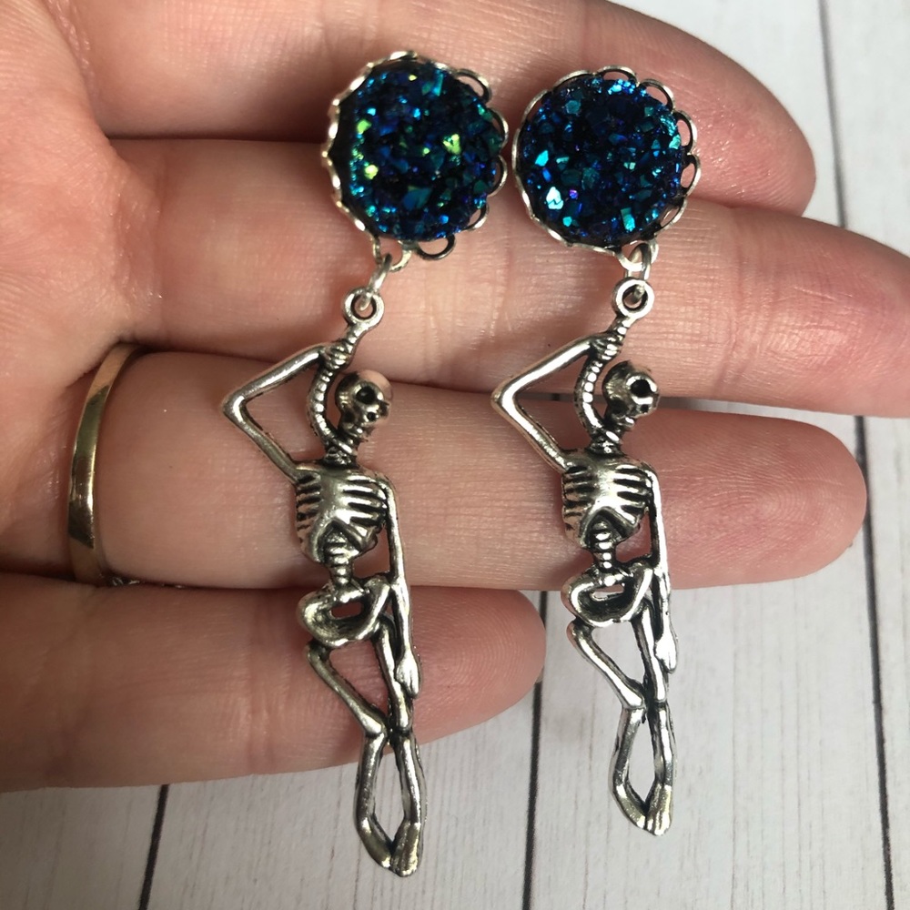 Hanging Skeleton Earrings